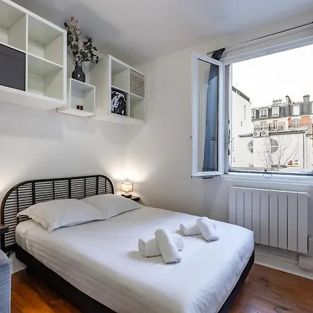 Cozy Near Montparnasse