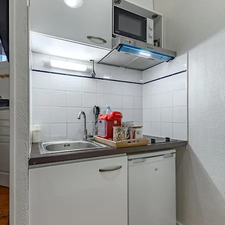 Cozy Near Montparnasse Apartment