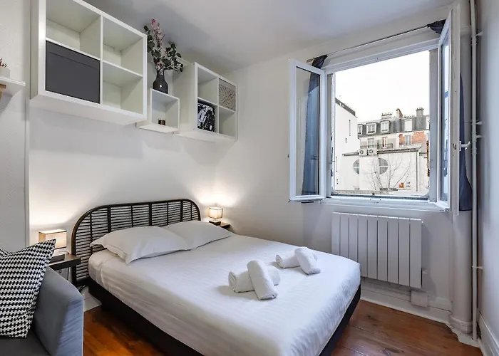 Cozy Near Montparnasse